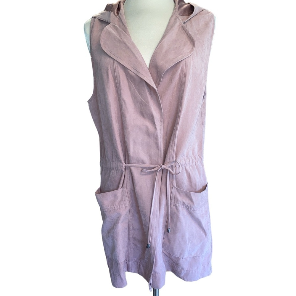 Staccato vest hooded wear open or use drawstring at waist open pockets Sz large